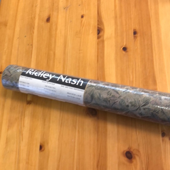 ๐๐๐ Leaf Wallpaper Double Roll Wallpaper - Picture 3 of 6